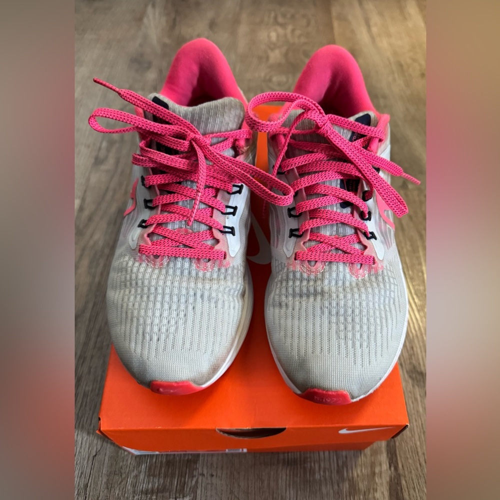 WMNS NIKE AIR ZOOM PEGASUS 39